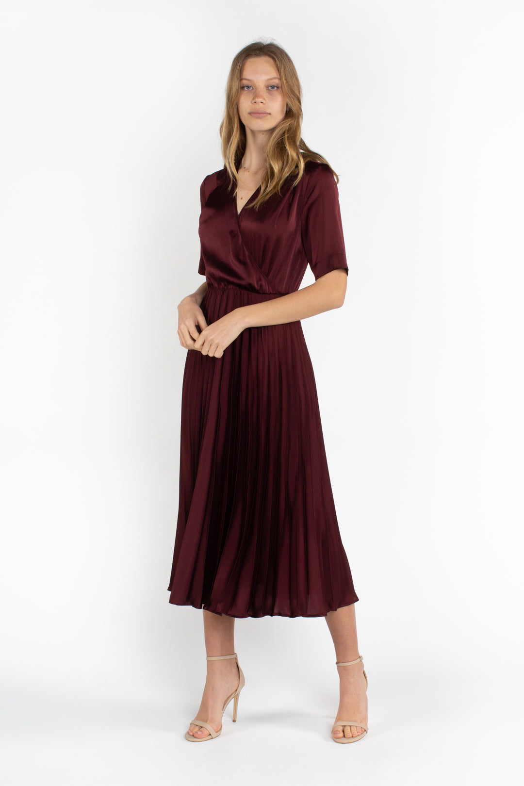 Oliver Dress Pleat Midi Wine