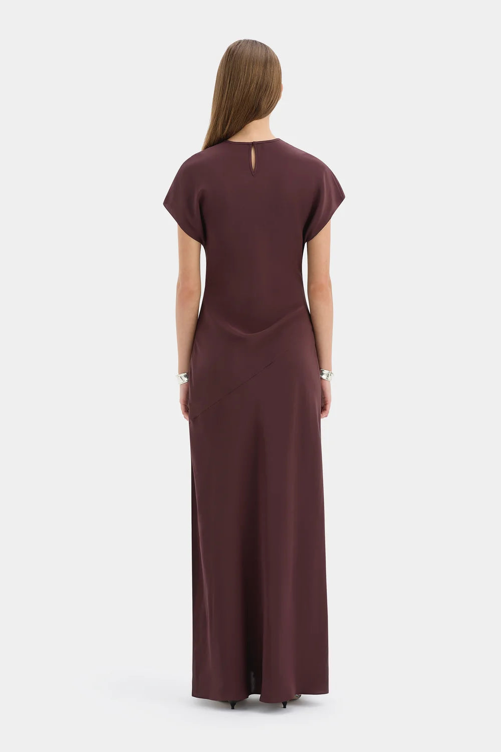 Noria Sleeved Gown